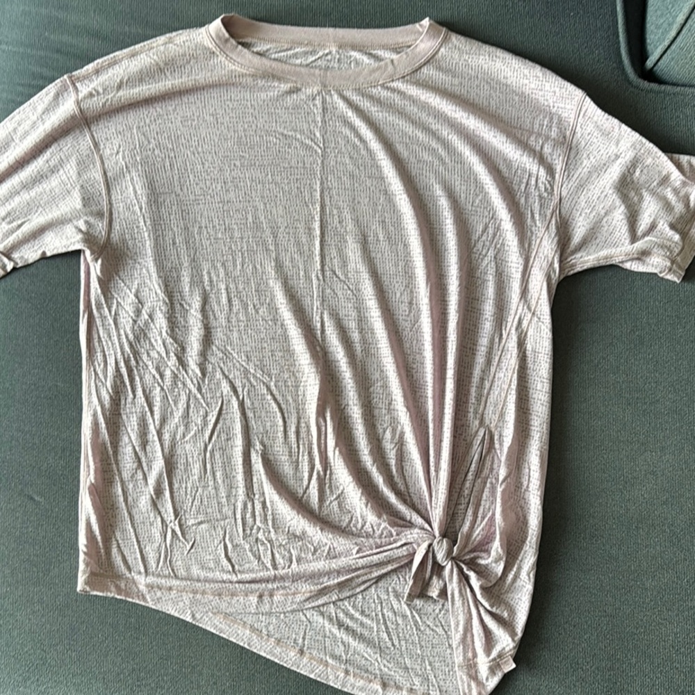 Ladies Lululemon Knotted Tee